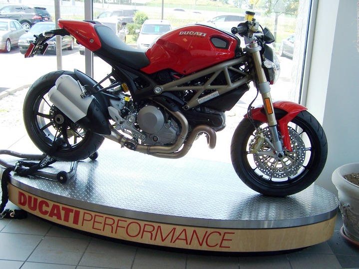 2013 Ducati Monster1100evo ABS REd 20th Anniversary Edition