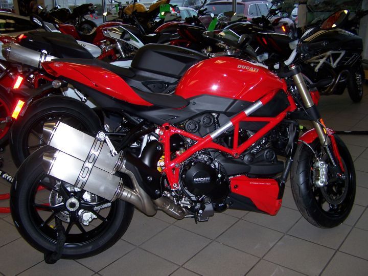 2013 Ducati Streetfighter 848