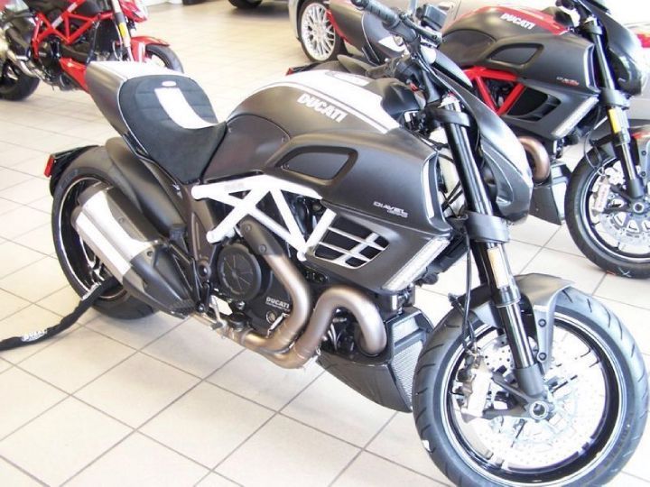 2013 Ducati Diavel AMG