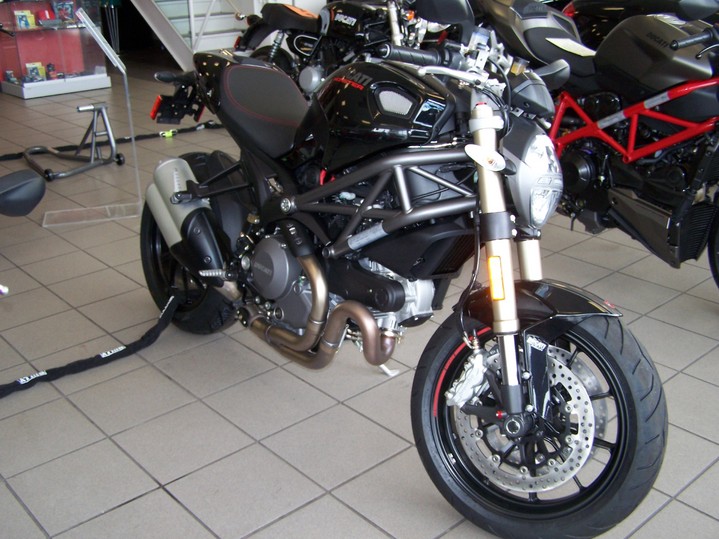 2012 Ducati Monster1100evo ABS